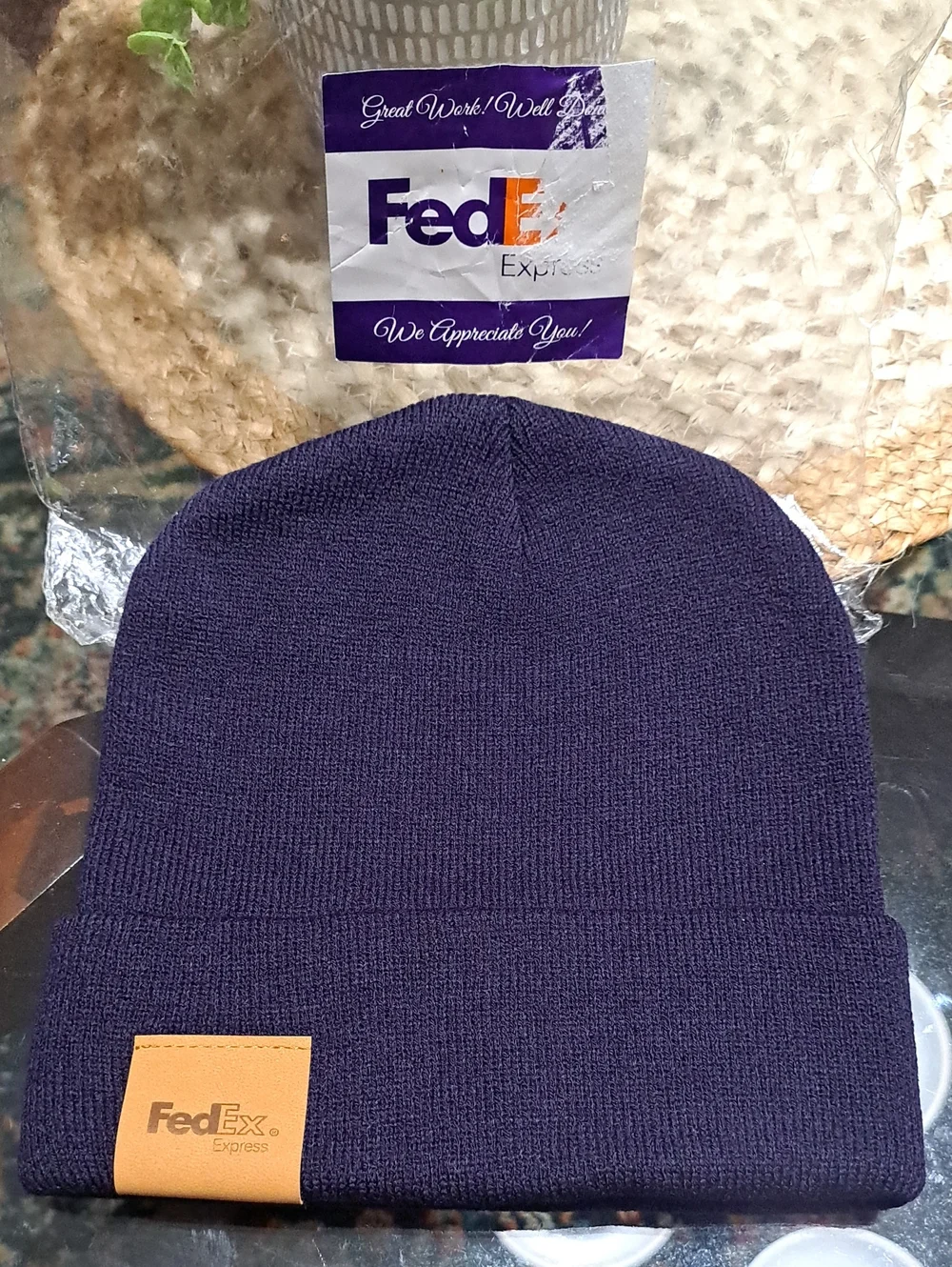 ✨ New FedEx Express Beanie & Gloves Set ✨